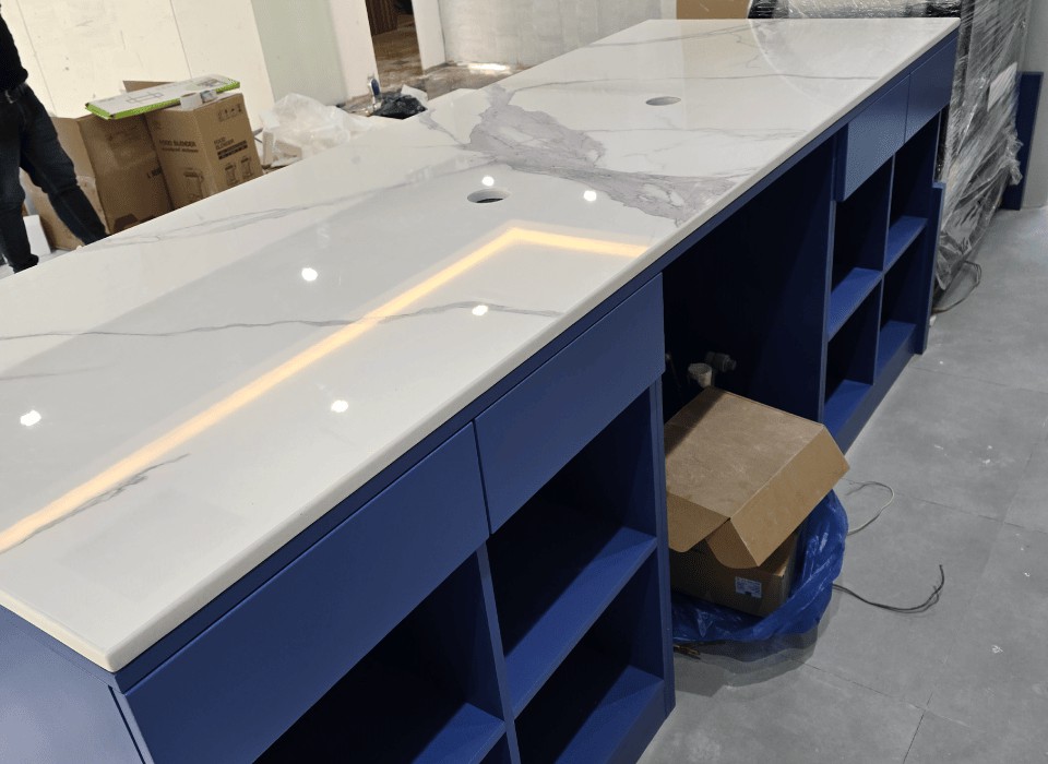 Restaurant, Chai and Latte